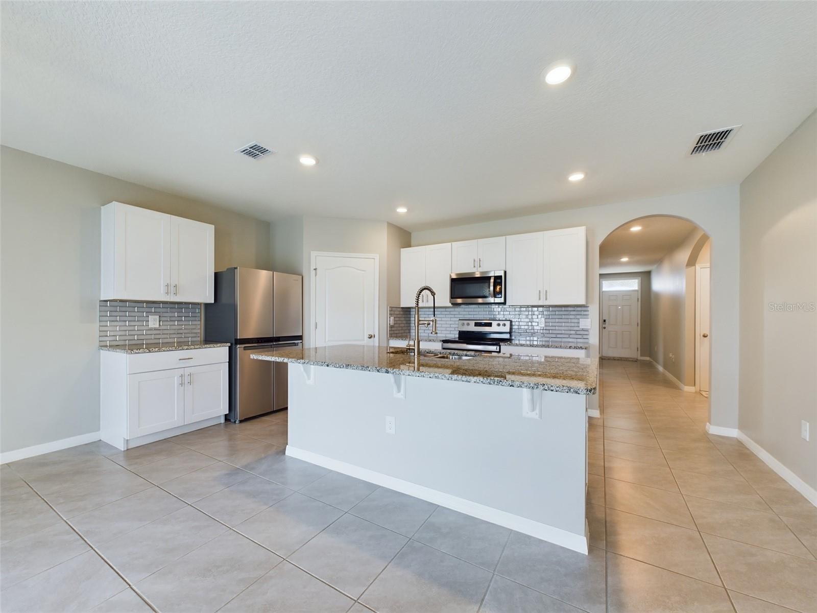 1502 Jadewood Way Property Photo 11