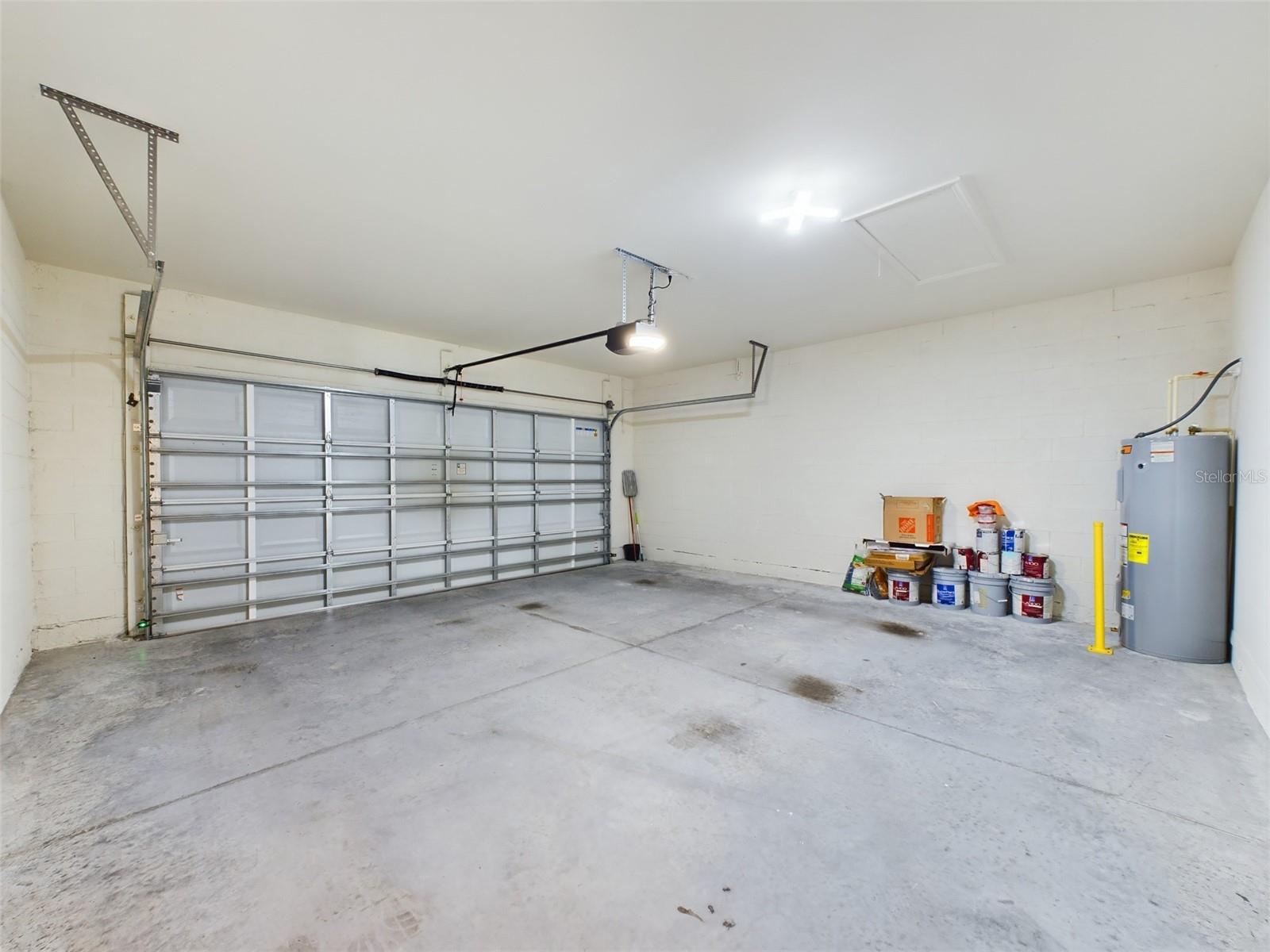 1502 Jadewood Way Property Photo 29