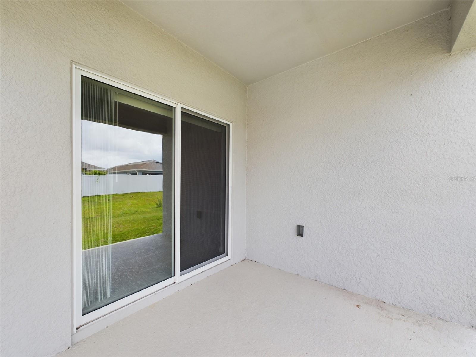 1502 Jadewood Way Property Photo 32