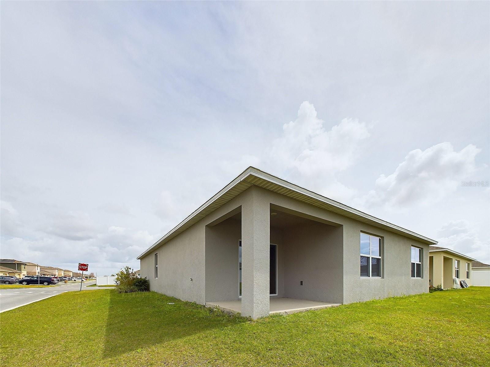 1502 Jadewood Way Property Photo 34
