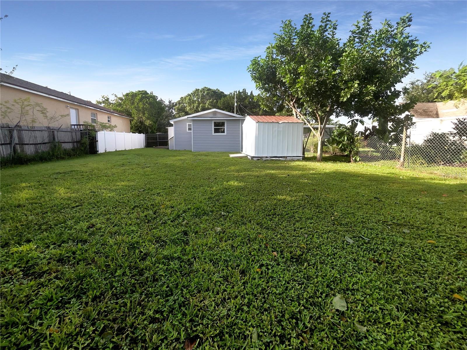 1220 36th Ave W Property Photo 15