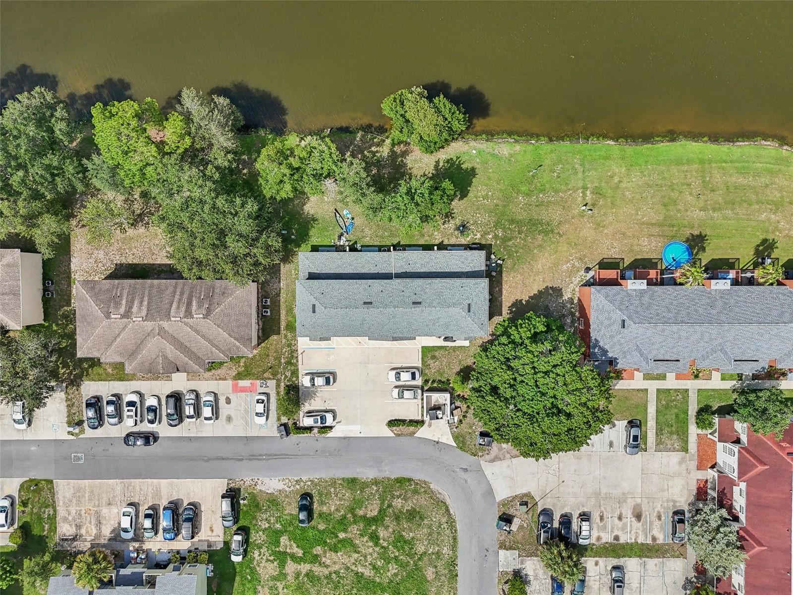 210 Majors Ln #b Property Photo 38