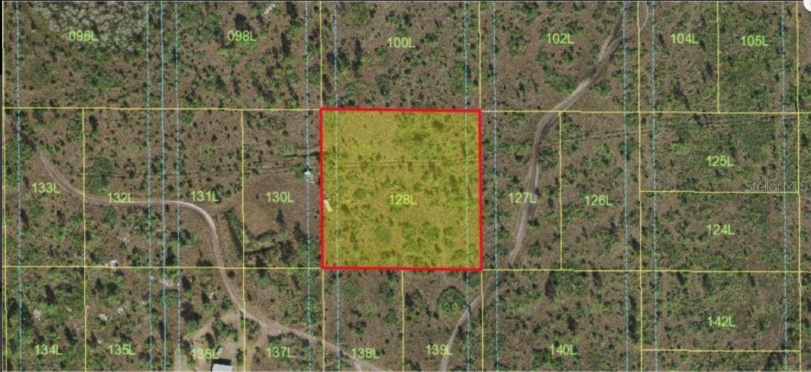 Holopaw Groves Rd Property Photo 3