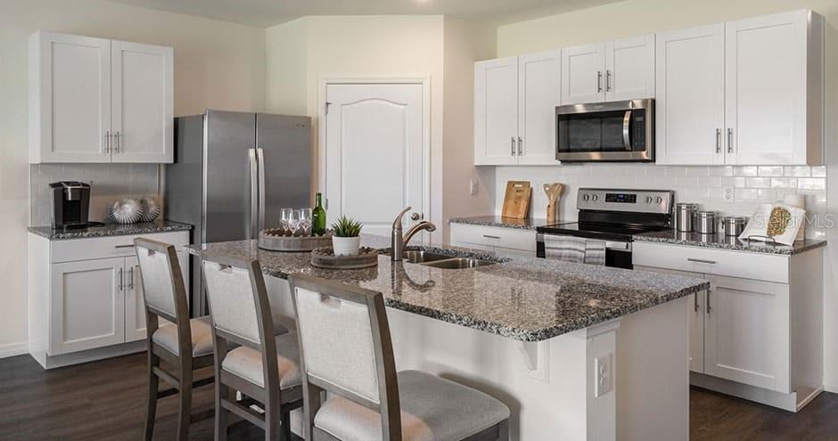 2429 Maidens Bluff Ave #hayden Property Photo 6