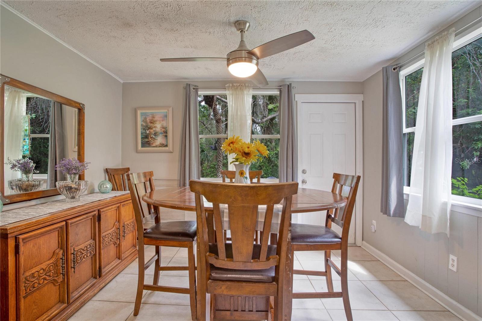 7329 Royal Palm Dr Property Photo 15