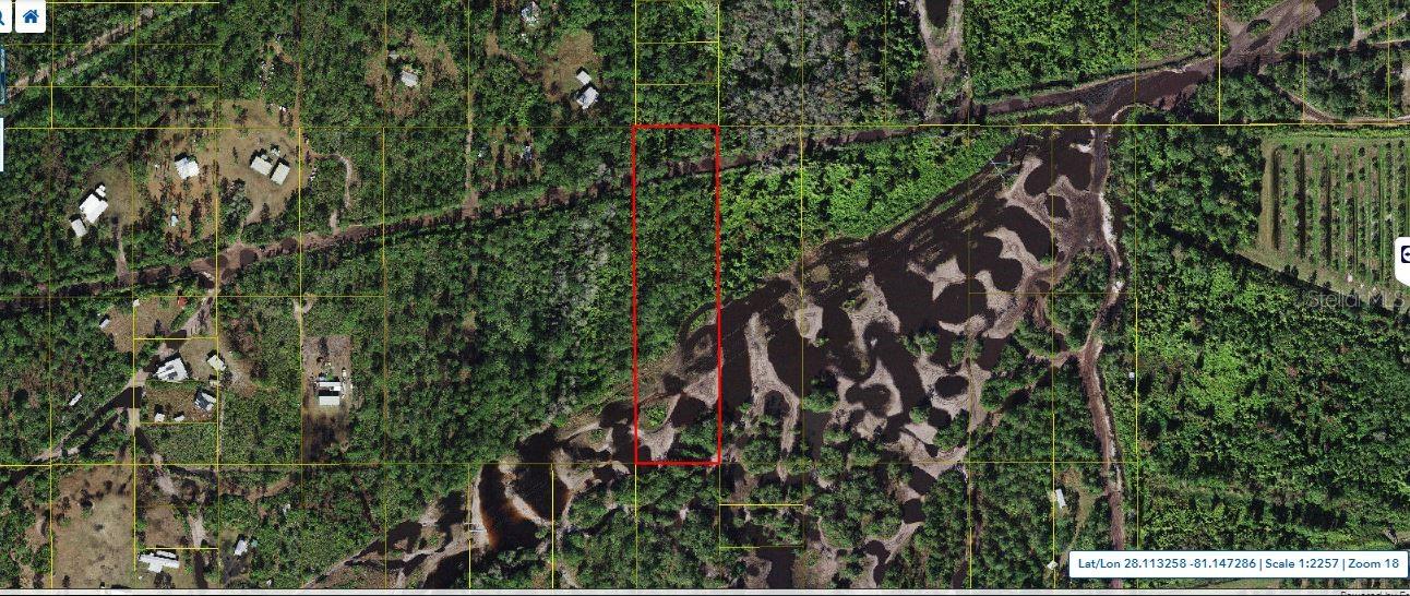 HOLOPAW GROVES RD Property Photo 1