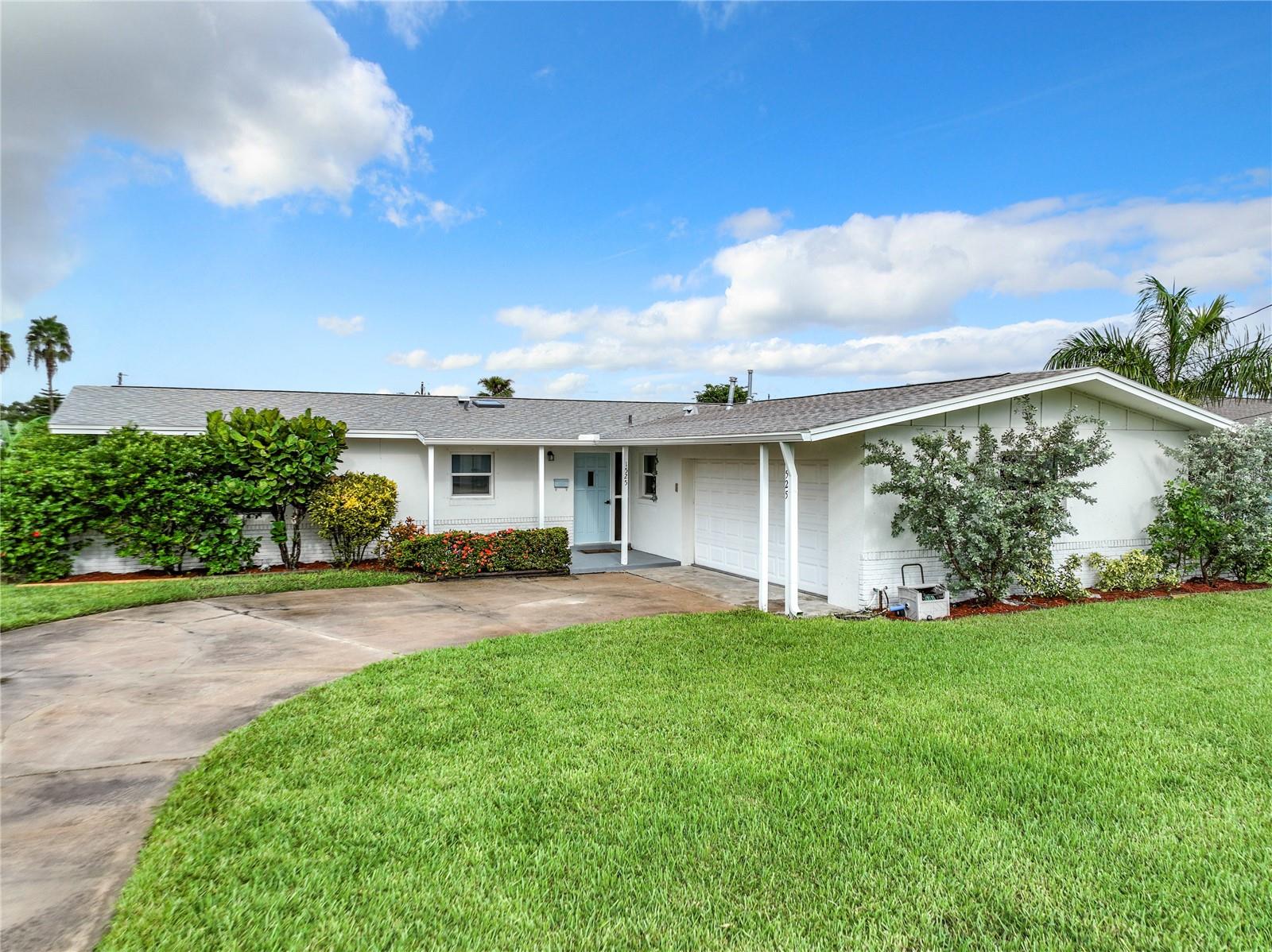 1525 Tuna St Property Photo