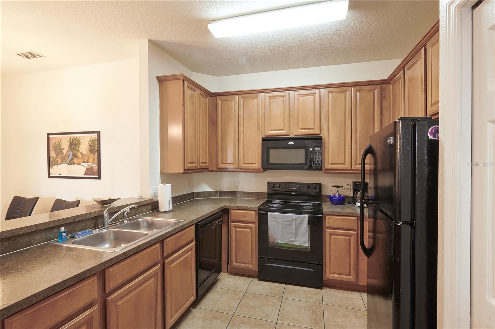 7513 Pellham Way Property Photo 3