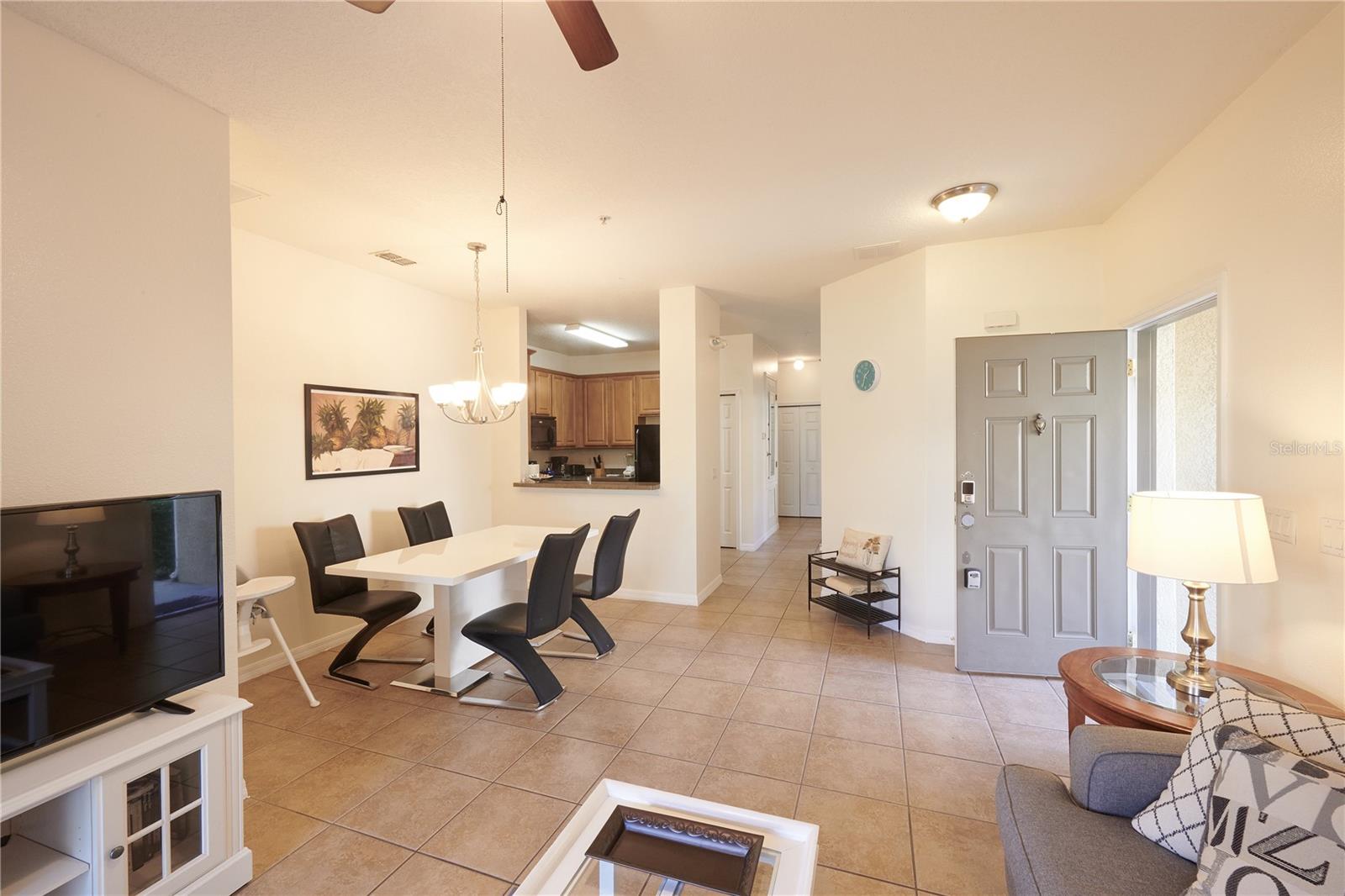 7513 Pellham Way Property Photo 9