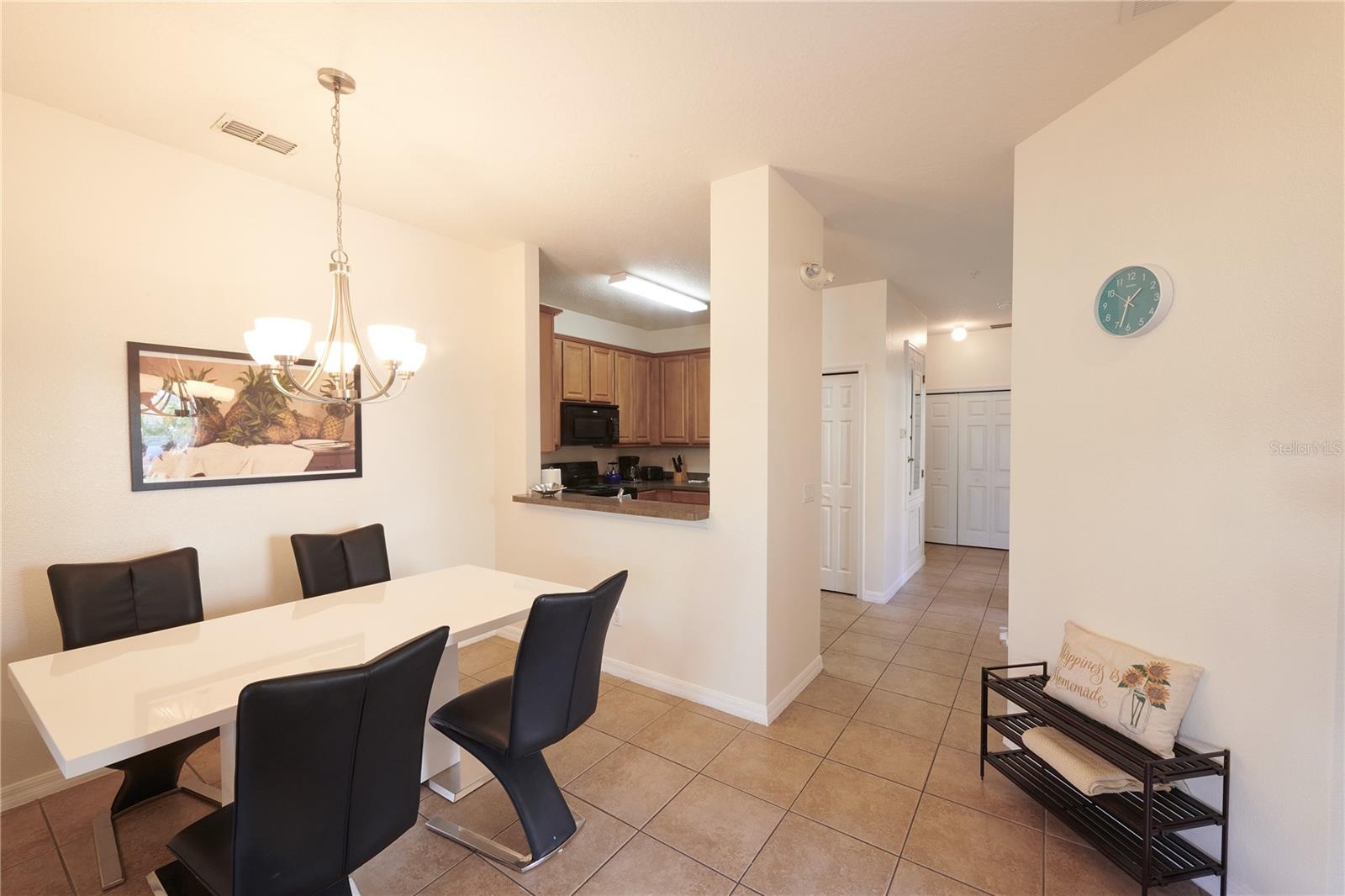 7513 Pellham Way Property Photo 10