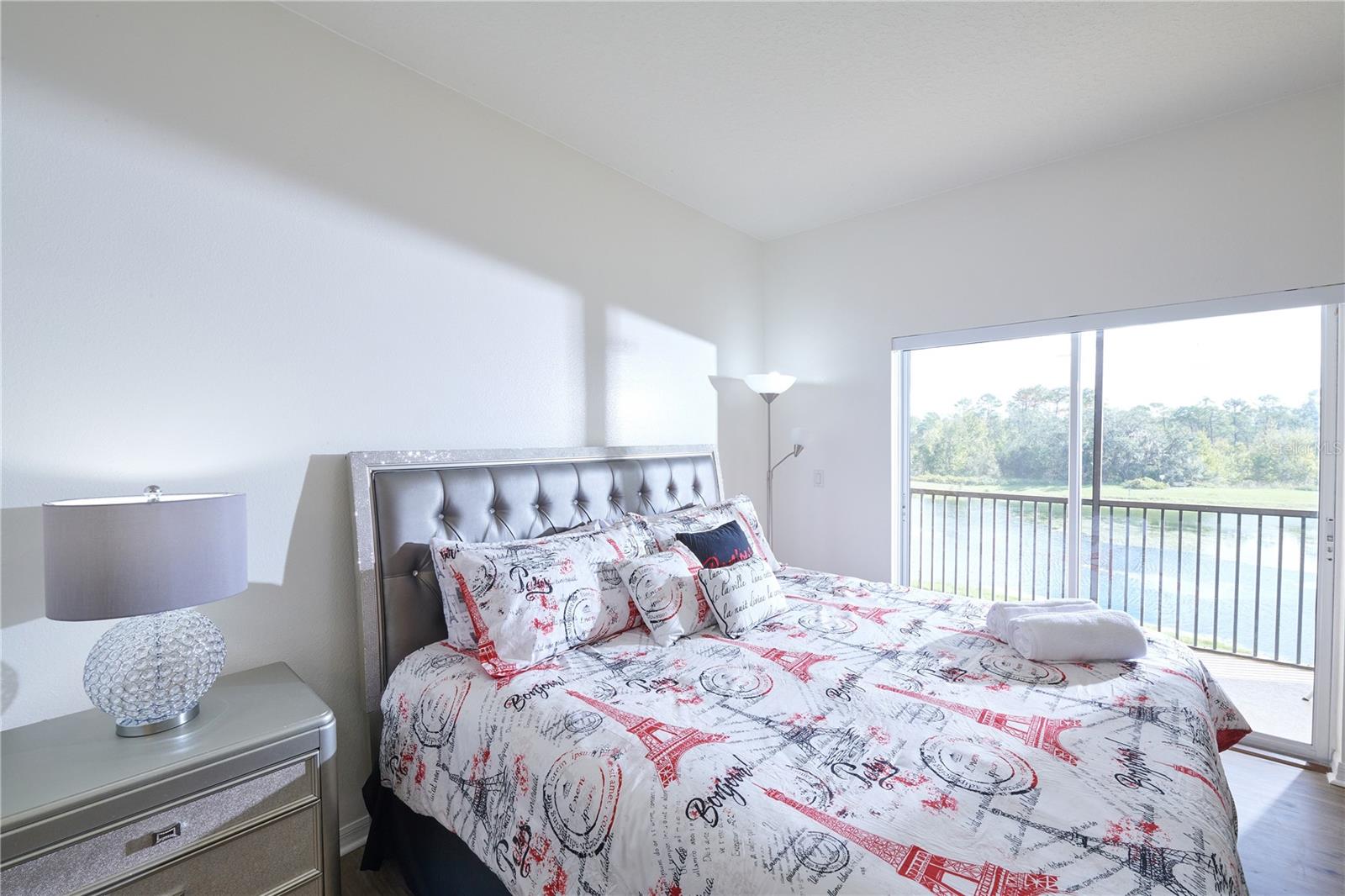 2745 Oakwater Dr Property Photo 20