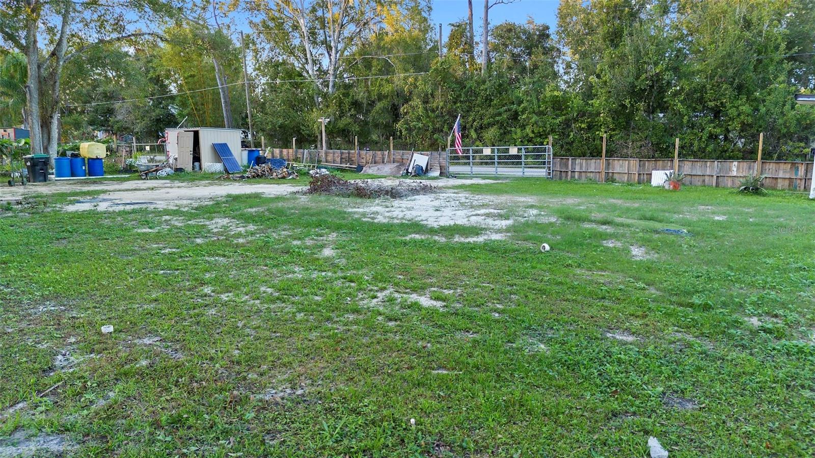 1st Ave Property Photo 1