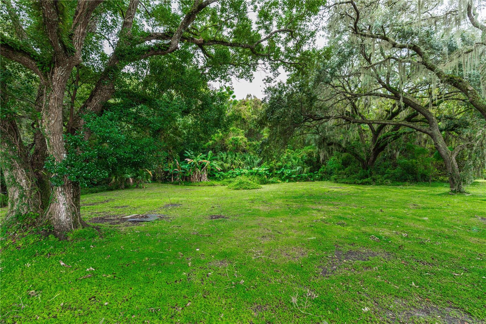 1314 N Shore Dr Property Photo 4