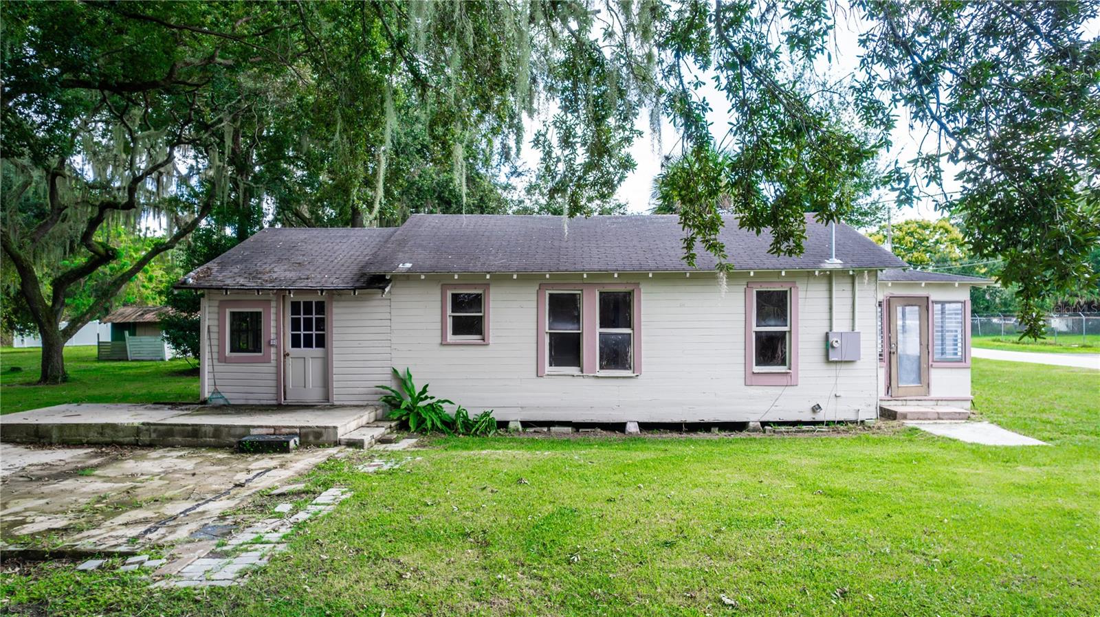 1314 N Shore Dr Property Photo 6