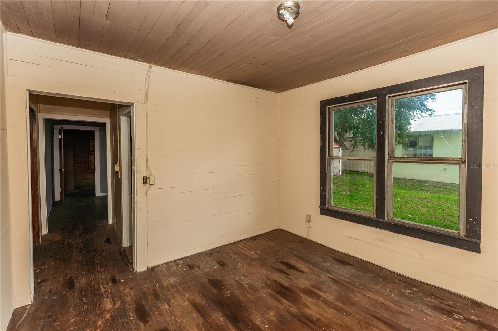 1314 N Shore Dr Property Photo 17