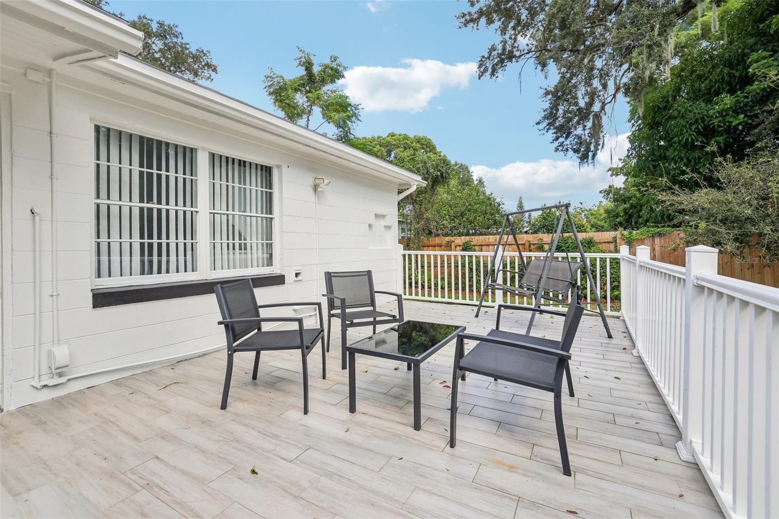 1815 Larkin Ave Property Photo 32