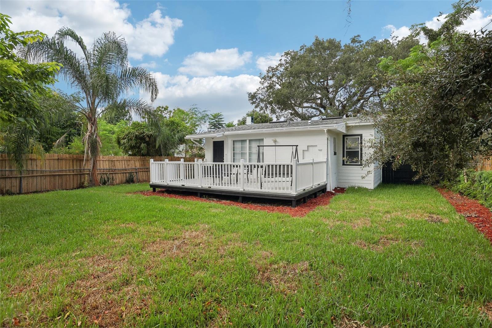 1815 Larkin Ave Property Photo 39