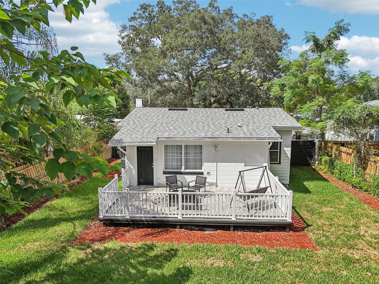 1815 Larkin Ave Property Photo 50
