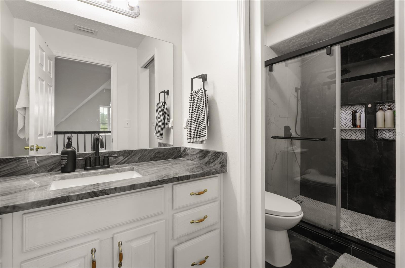 2393 Appy Ln Property Photo 28