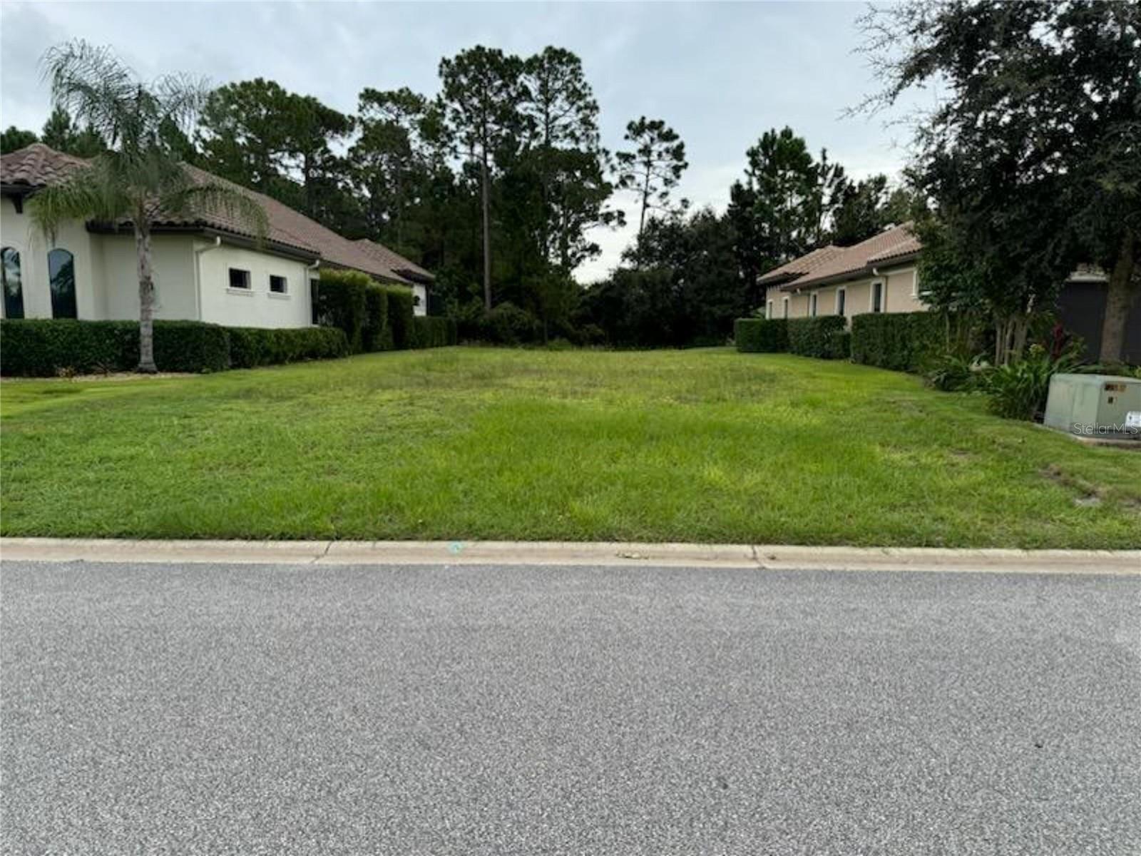327 HIBISCUS WAY Property Photo 1