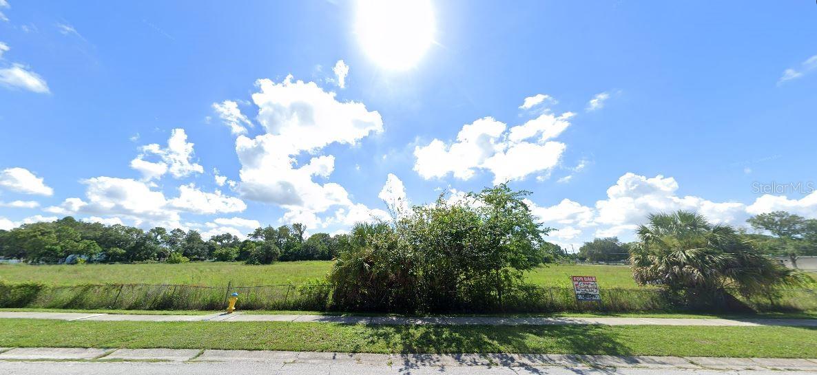 1 Armand Dr Property Photo 2