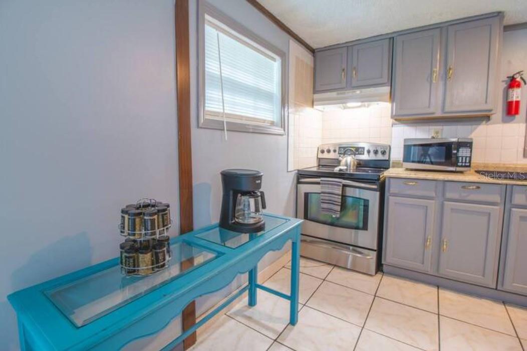 1731 Grayson Dr #1 Property Photo 6