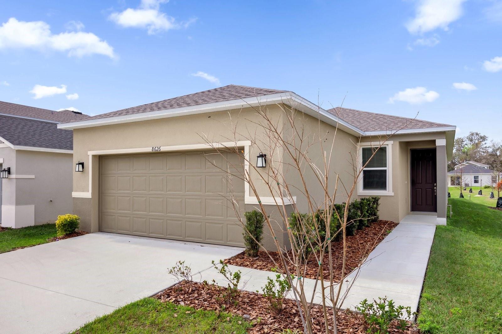 8626 CARIBBEAN PINE WAY Property Photo 1