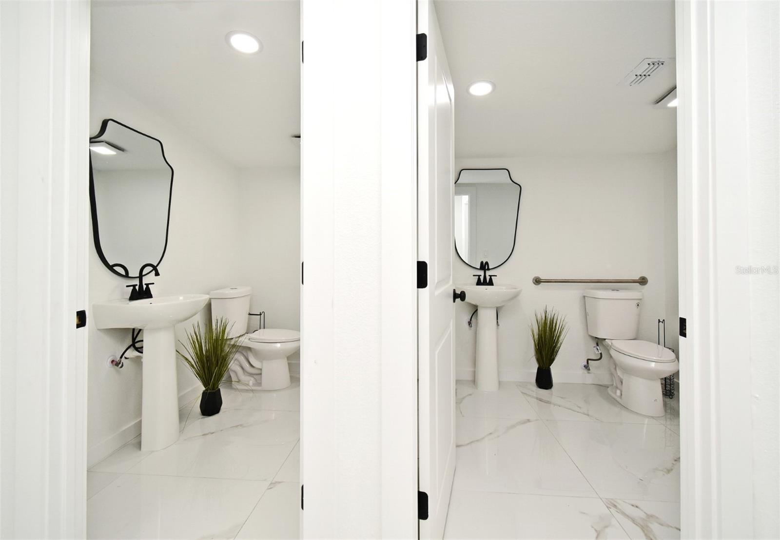 2445 Lee Rd Property Photo 25