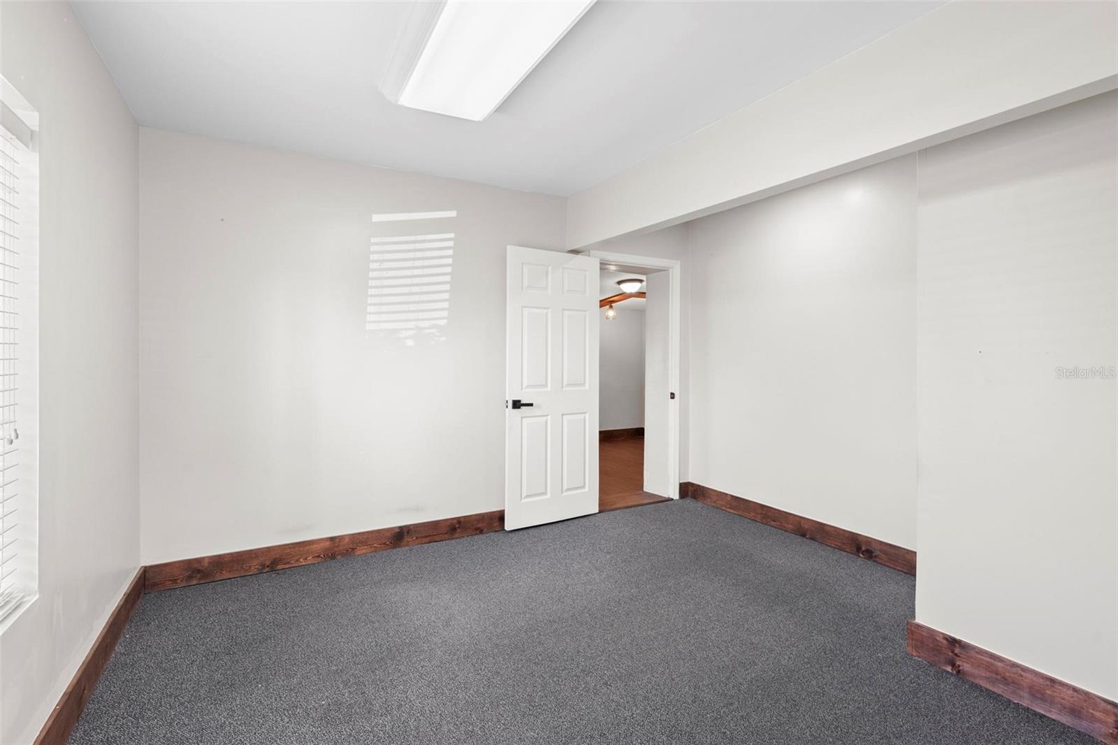 329 Franklin St Property Photo 6