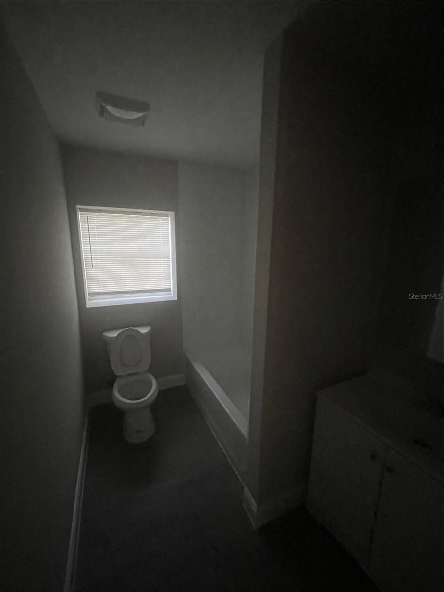 401 Martin Luther King Jr Ave Property Photo 7