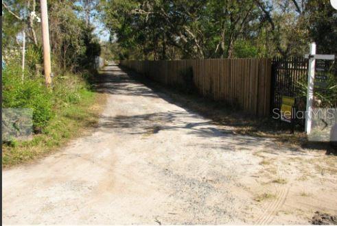 1349 N Fort Christmas Rd Property Photo 4