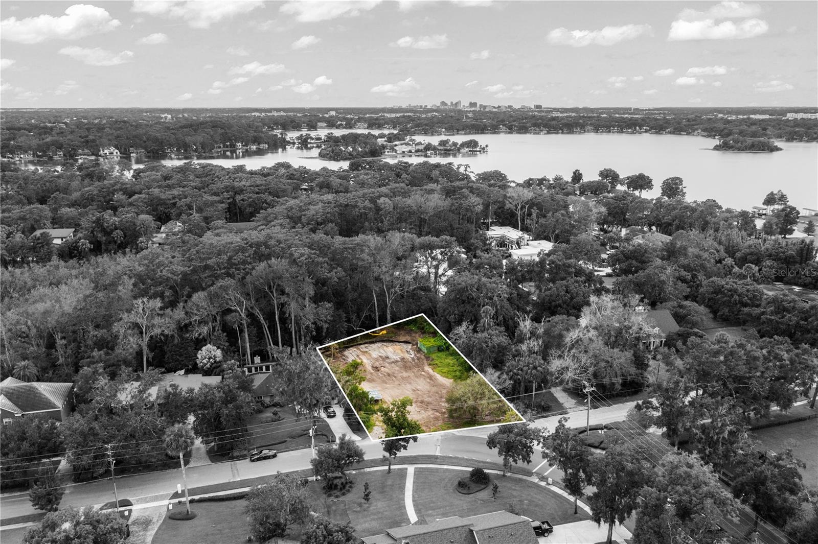 1000 Howell Branch Rd Property Photo 4