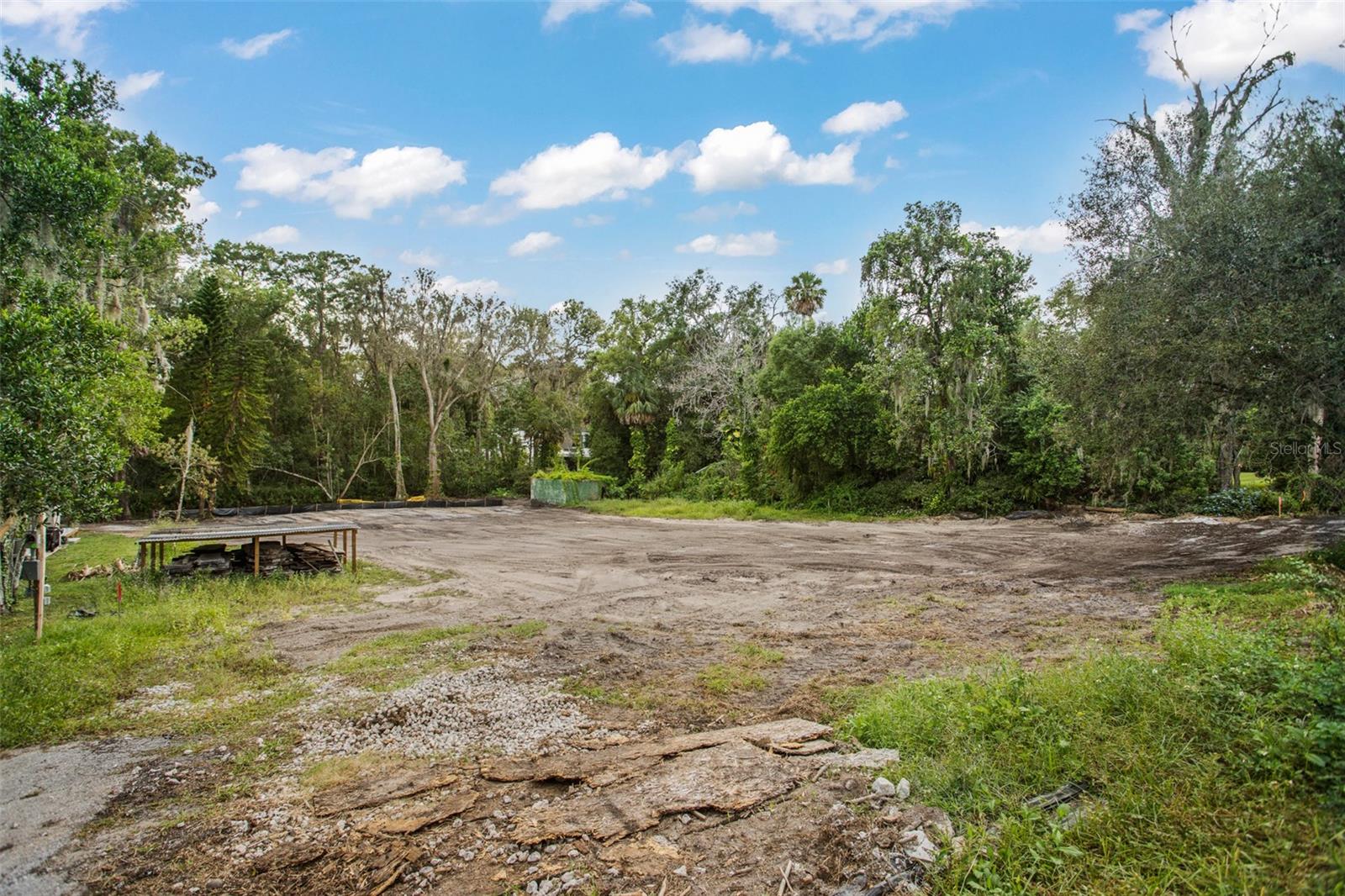 1000 Howell Branch Rd Property Photo 13