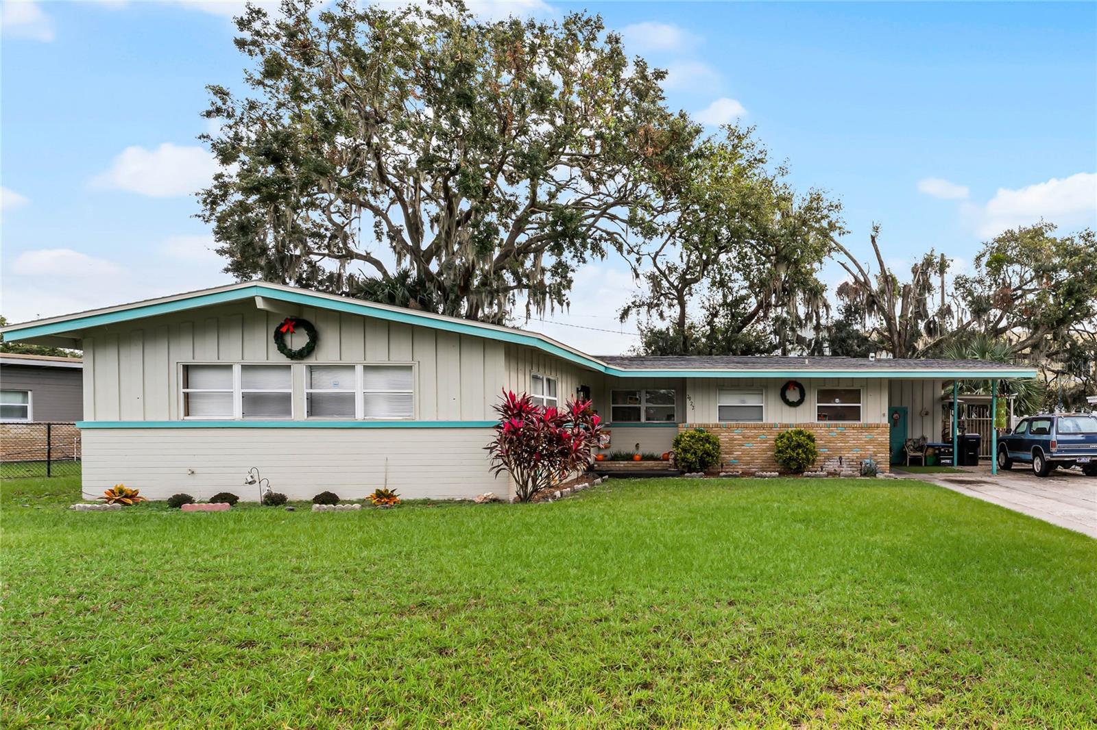 2022 W Amelia St Property Photo