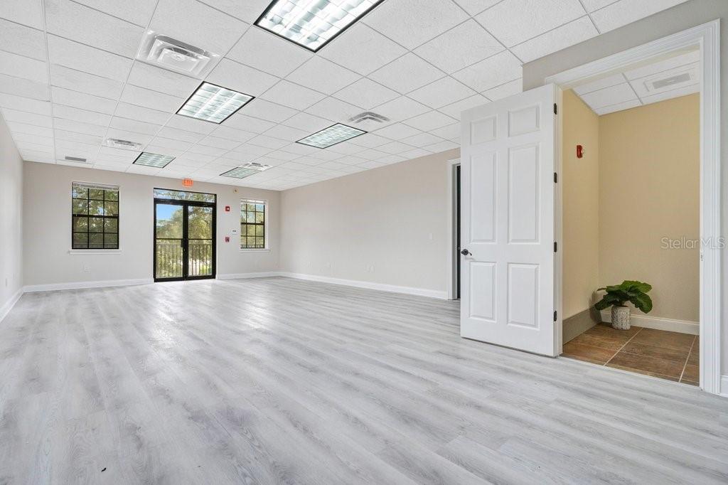 301 S Tubb St #g1 & G2 Property Photo 26