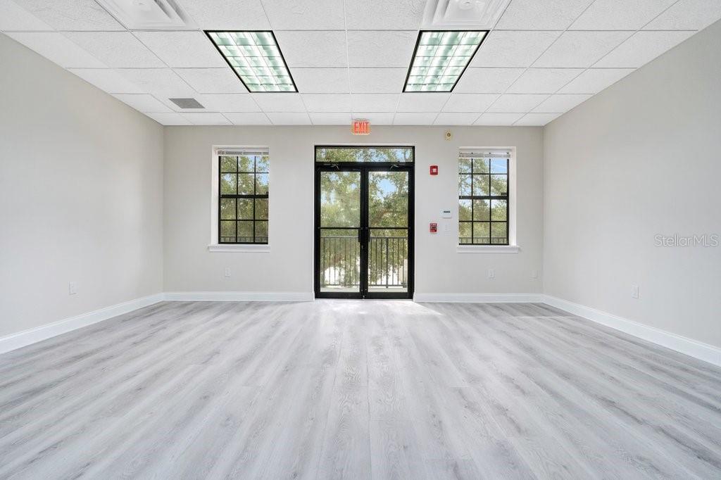 301 S Tubb St #g1 & G2 Property Photo 27