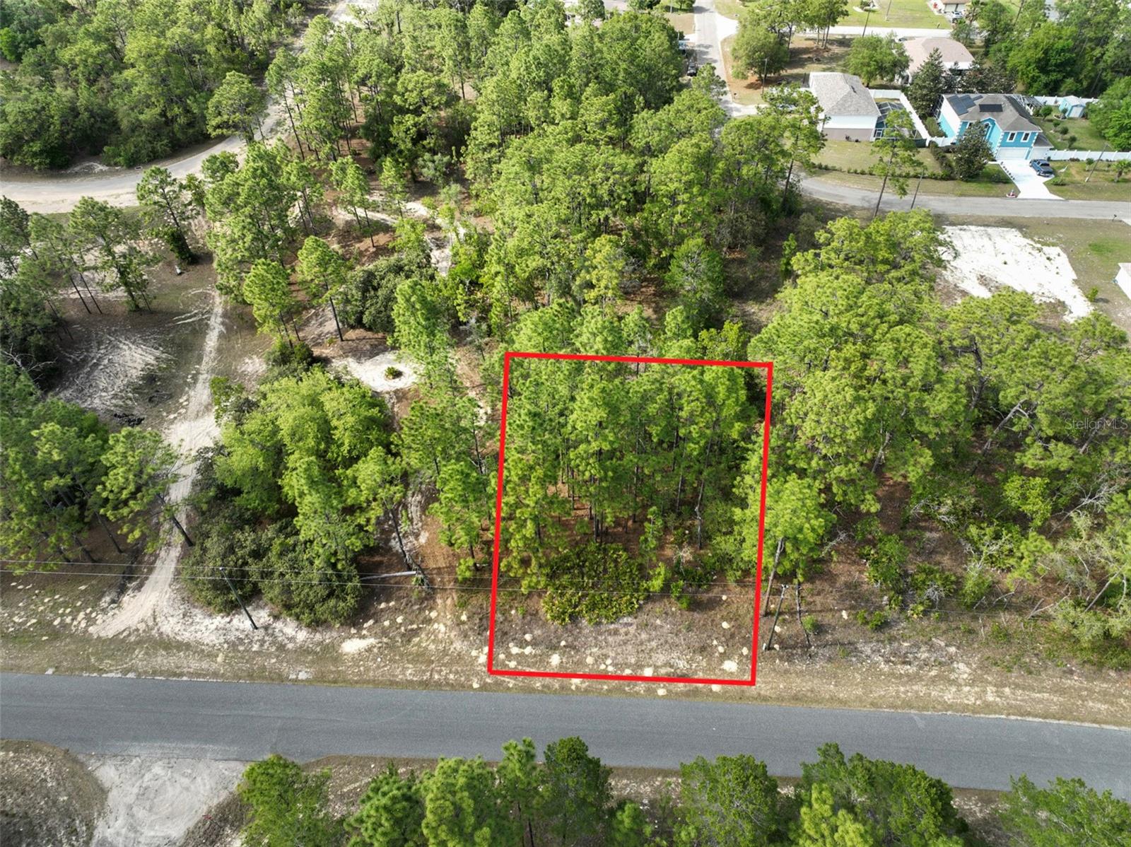 1921 W Riley Dr Property Photo 1