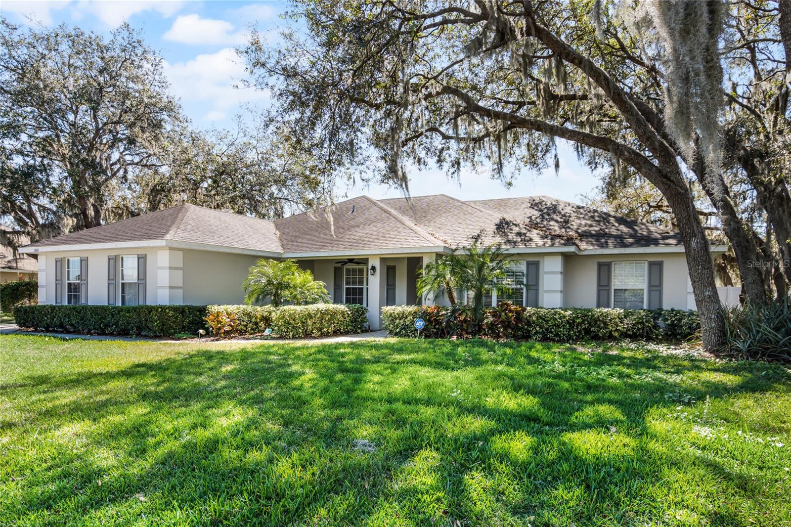 1845 Farrington Dr Property Photo