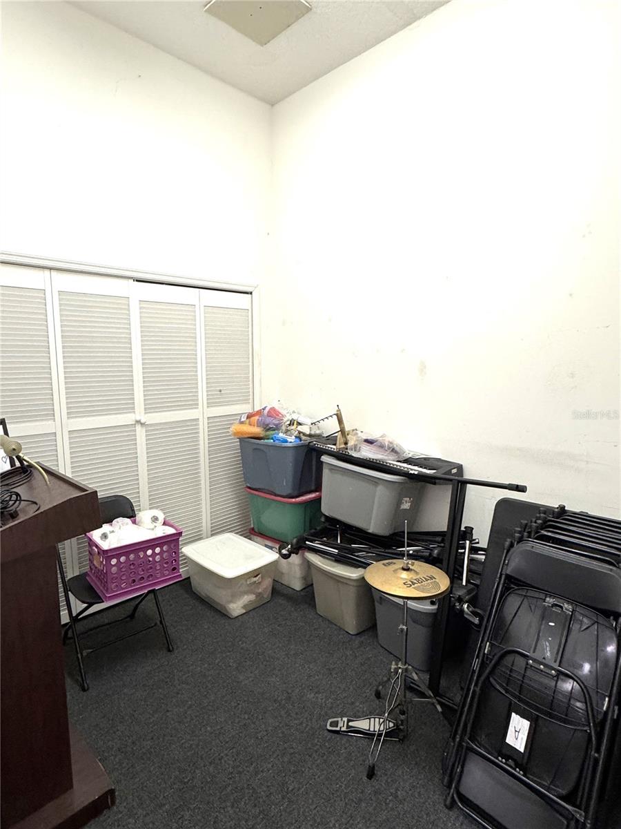 439 Se Port St. Lucie Blvd #103 Property Photo 8
