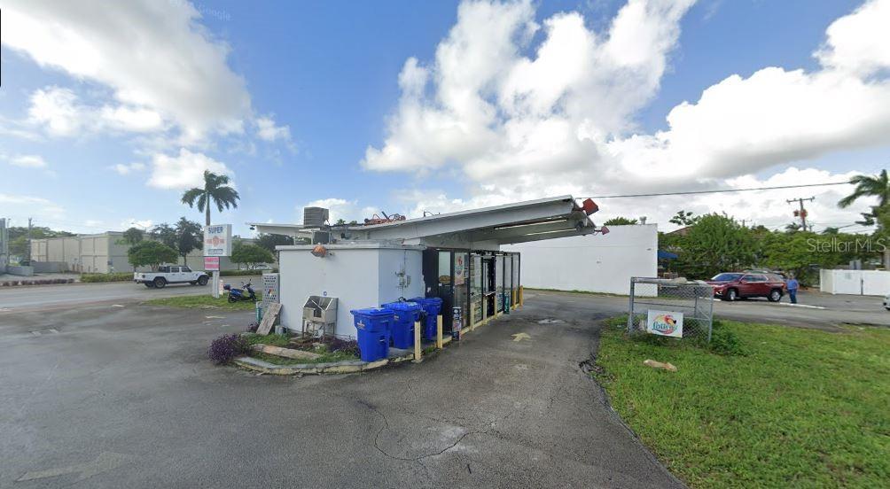 4631 Hollywood Blvd Property Photo 3