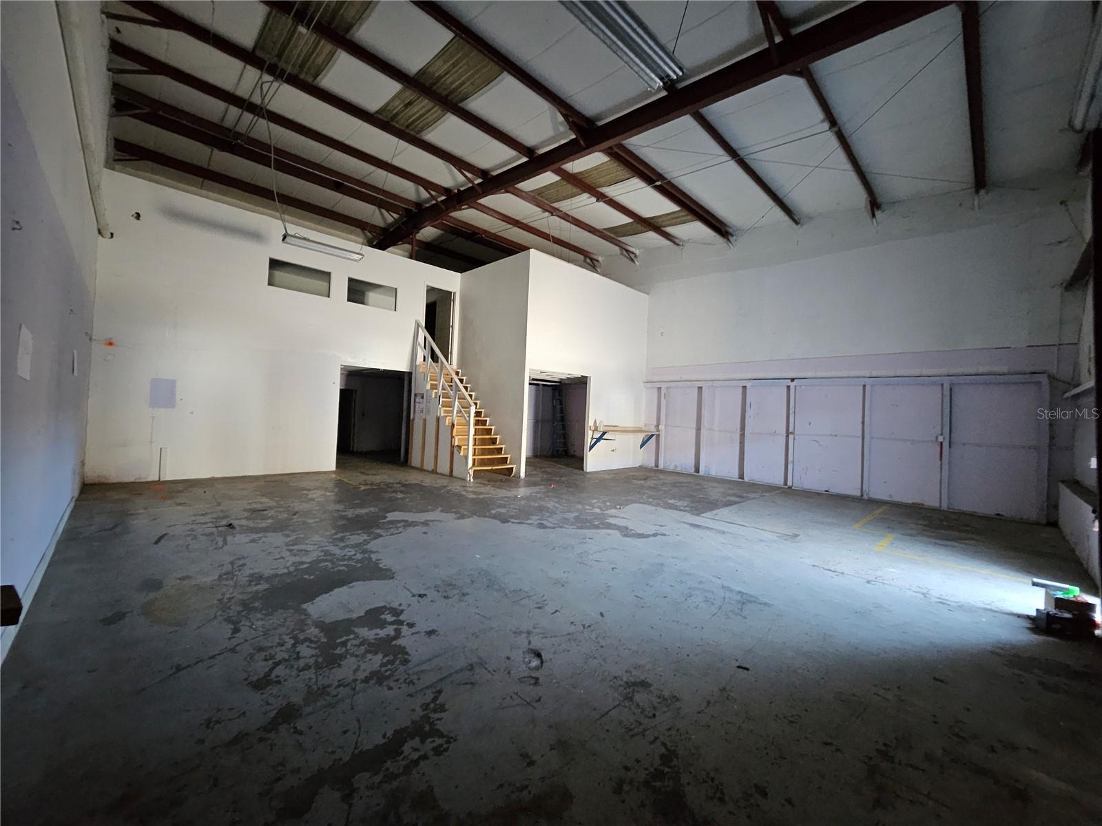 2400 N Forsyth Rd Property Photo 8