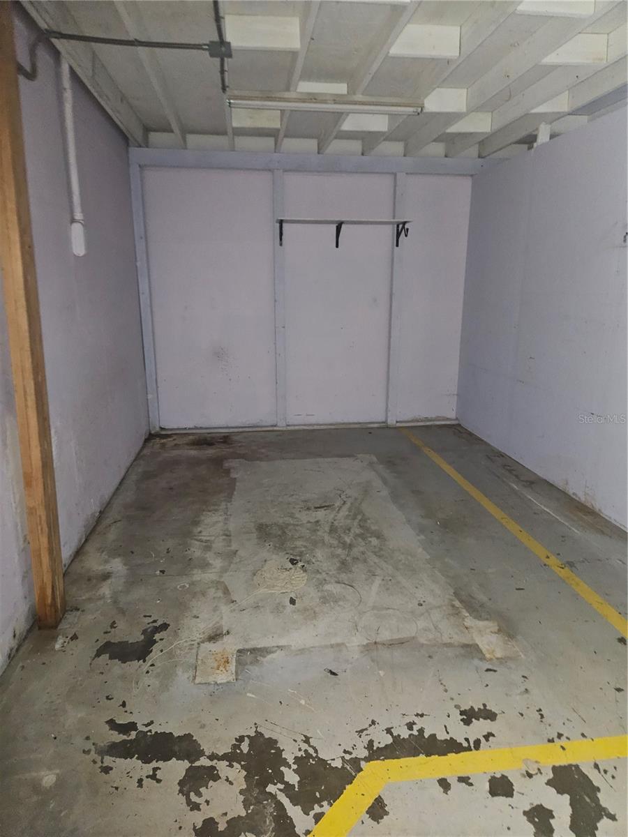2400 N Forsyth Rd Property Photo 11