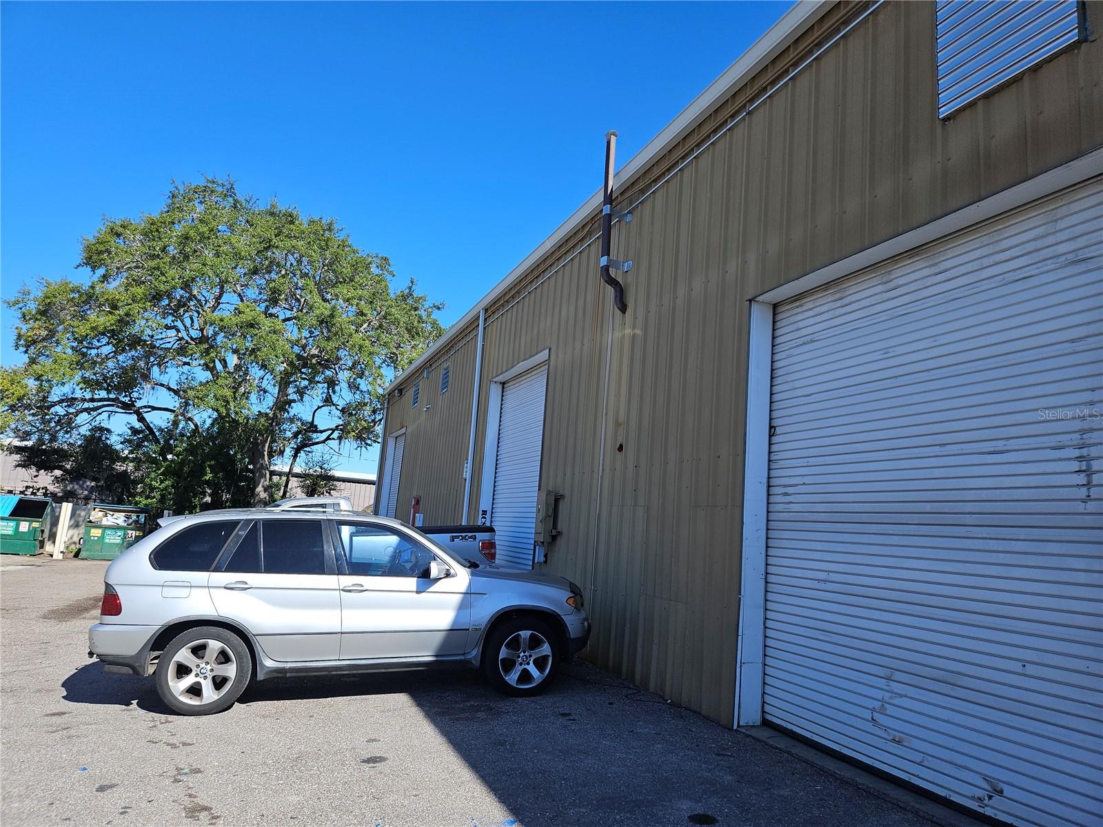 2400 N Forsyth Rd Property Photo 19