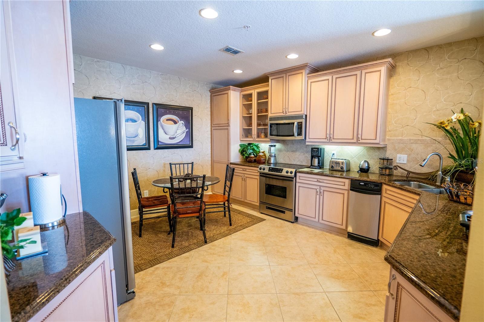 7500 Toscana Blvd #341 Property Photo 5
