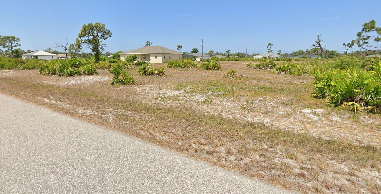 26 Dock Dr Property Photo 2