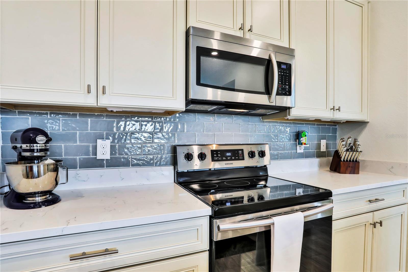 3056 Parrot Head Pl Property Photo 13