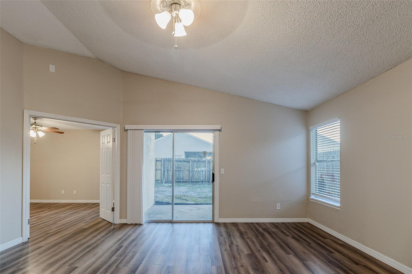 5436 Wood Crossing St Property Photo 8