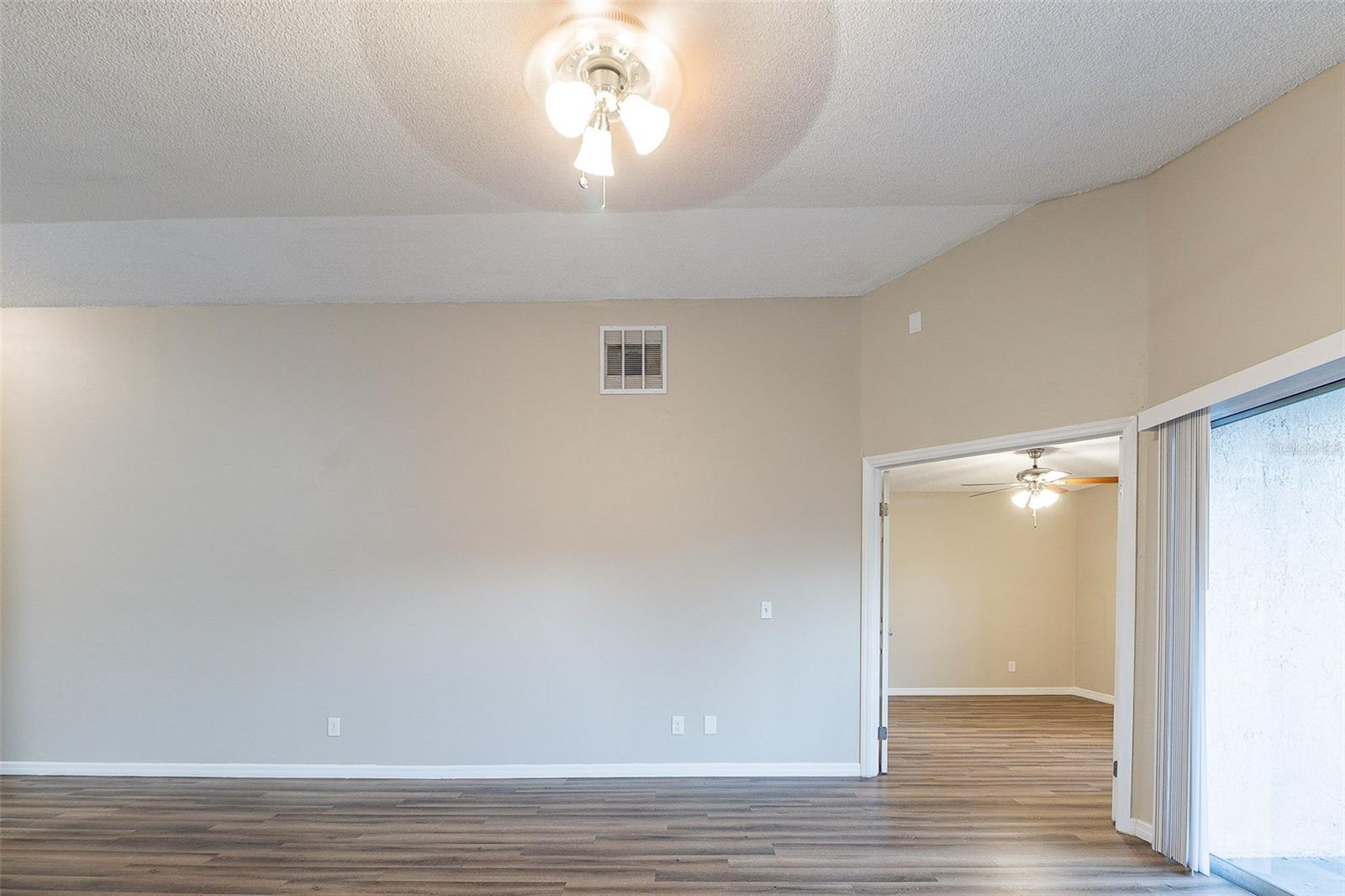 5436 Wood Crossing St Property Photo 9