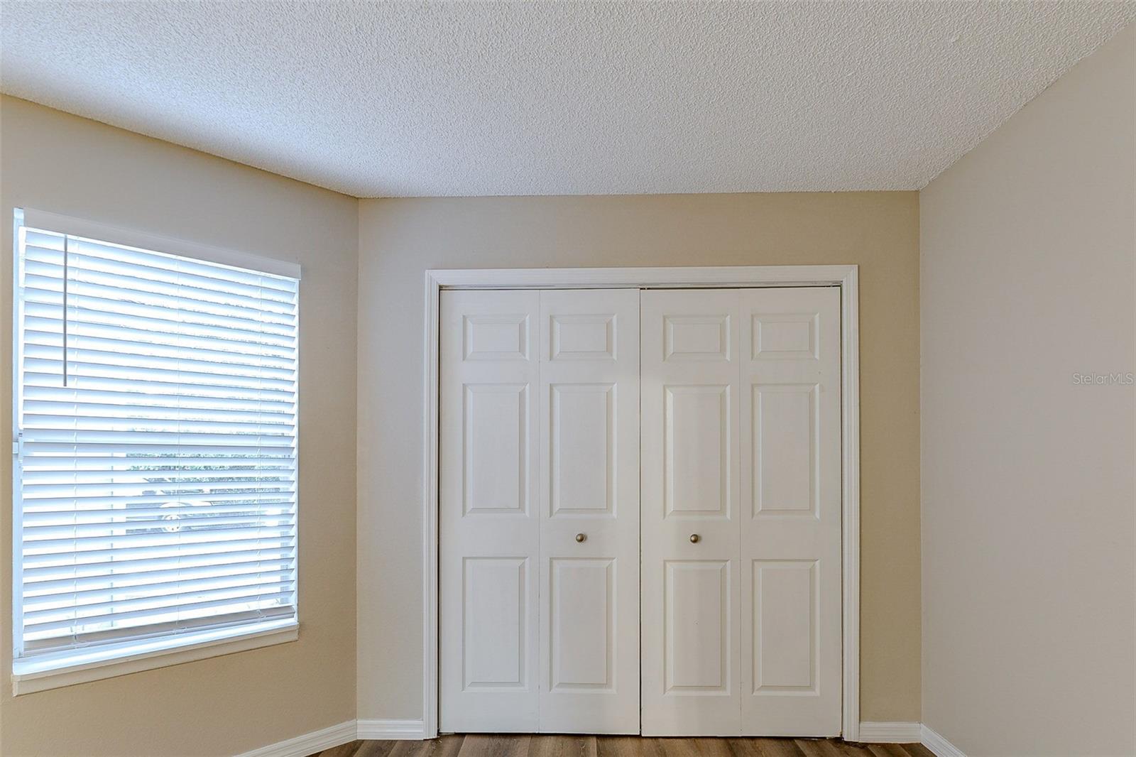 5436 Wood Crossing St Property Photo 16