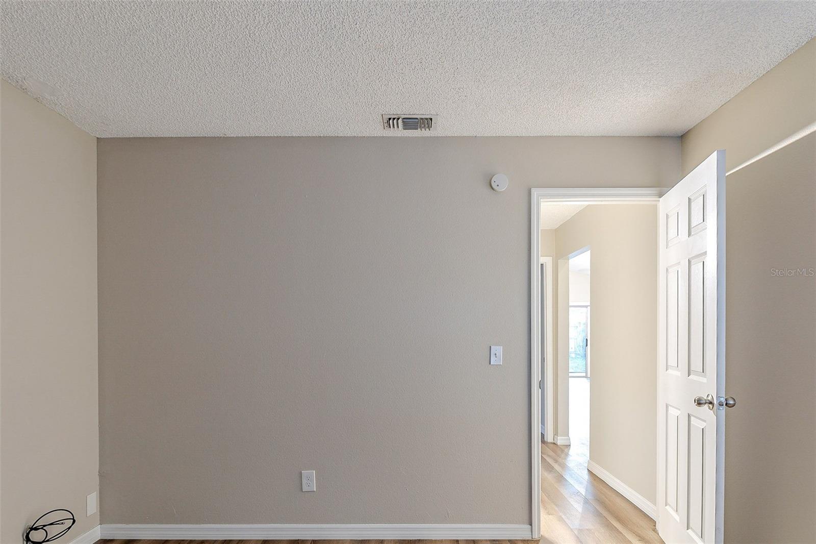 5436 Wood Crossing St Property Photo 17